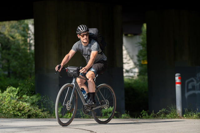 Two Wheel Gear - Handlebar Bag - Black - Man of Bicycle