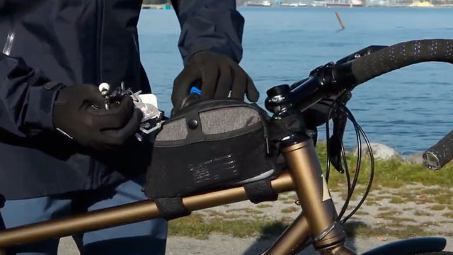 two wheel gear - top tube bag - video