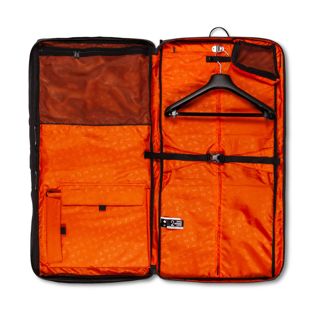 Two Wheel Gear - Classic 3.0 Garment Pannier - bike suit bag interior - Black