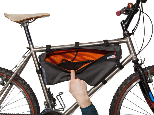 Two Wheel Gear - Bicycle Frame Bag - Large - Graphite - 6 L - Side Bike - Open