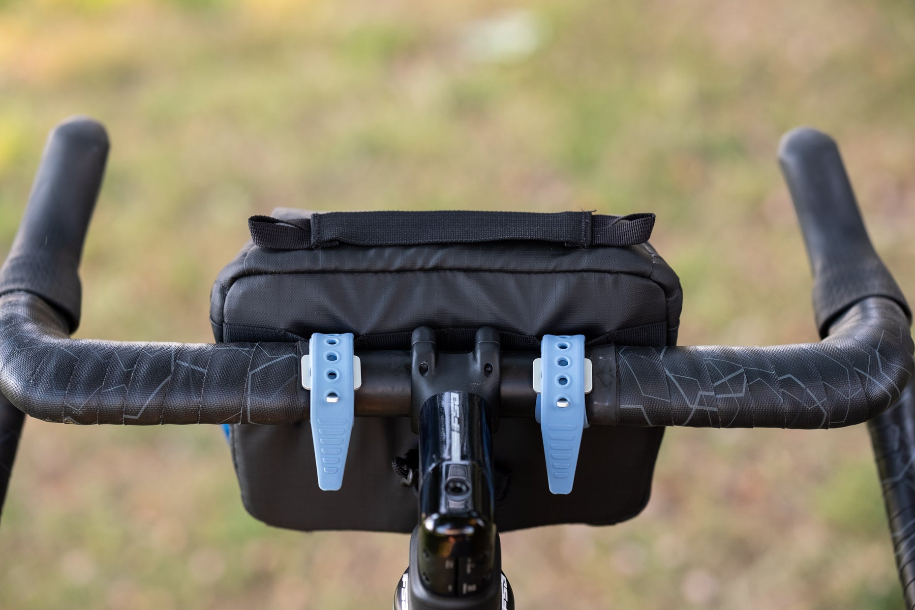 Clutch Bar Bag (1.5 L) Two Wheel Gear