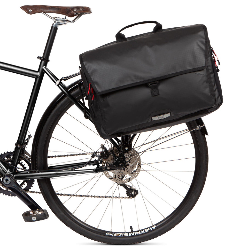 アクセサリー Two Wheel Gear MESSENGER-BACKPACK-22-BLK-4-