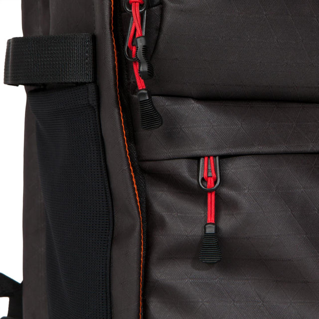 Two Wheel Gear - Alpha Pannier Backpack SMART - Black ripstop recycled - Close zipper